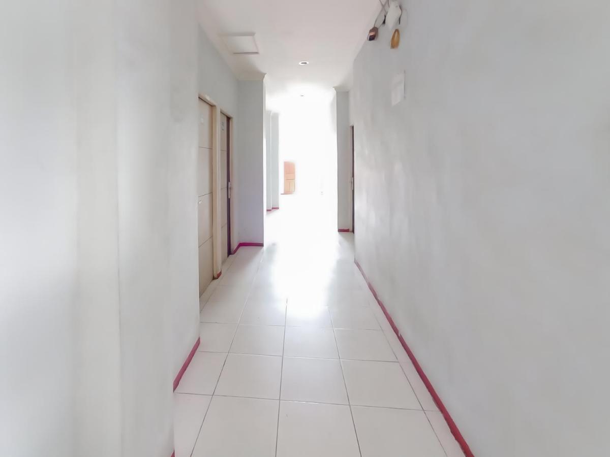 Reddoorz Syariah Near Q-Mall Banjarbaru Martapura  Eksteriør billede