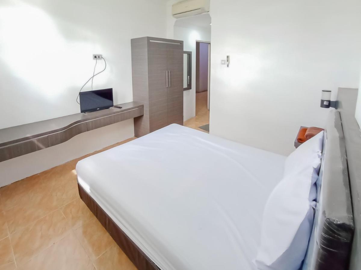 Reddoorz Syariah Near Q-Mall Banjarbaru Martapura  Eksteriør billede